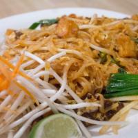 Pad Thai Pan Fried Noodle · 