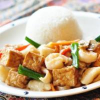 Braised Tofu 紅燒豆腐 · with Rice