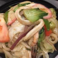 Yaki Noodles with Seafood · 