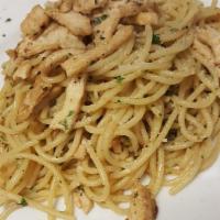 Spaghetti Agli e Olio · Italian olive oil, fresh garlic, & parsley