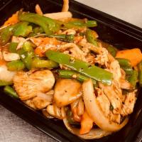 SF2. Spicy Thai  Basil · Spicy basil leaves, onion, bamboo shoots, mushroom, bell pepper,carrot and spicy Thai garlic...