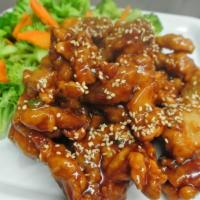 H3. Sesame Chicken · Chicken battered and deep-fried in sweet sesame sauce with steamed broccoli and carrot serve...