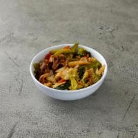 32. Pad See-Ewe · Stir fried flat rice noodles with egg, carrot and broccoli or Chinese broccoli.