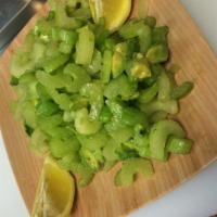 Apio Palta Salad · Celery and heavy avocado.