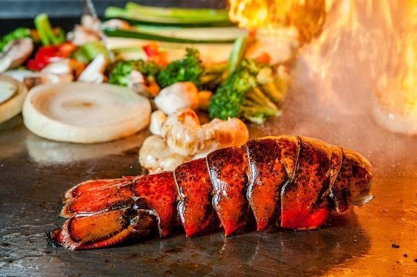 (H) Lobster/Steak · Served with clear mushroom soup, edamame, hibachi shrimp appetizer. assorted vegetables, hibachi noodles and hibachi mustard and ginger sauce.