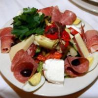 Cold Antipasto · Mixed salad, grilled vegetables, prosciutto, ham, salami capicola, mozzarella, red pepper an...