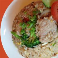 Lunch Pork Fried Rice · Egg, scallion, onion, carrot, broccoli, tomato and peas. 