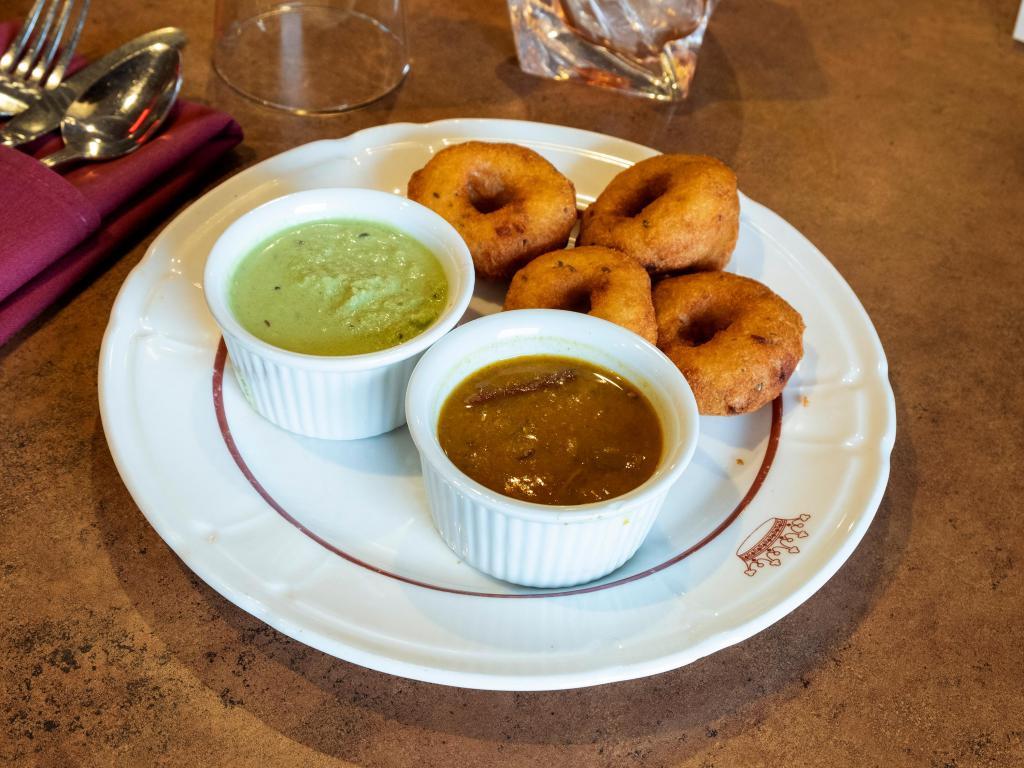 Medu Wada · Lentil donuts served with sambar and coconut chutney.