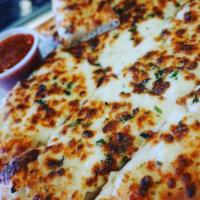 Garlic Cheese Bread Sticks · 8 pieces.