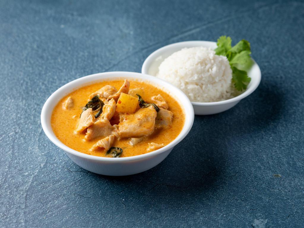 Pineapple Curry · Chicken, vegetables, tofu, beef or shrimp, basil in red curry. Extra chicken, vegetable, tofu, beef or 4 pieces shrimps for an additional charge.