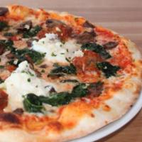 Lasagna Pie Pizza · Spinach, mushrooms, ricotta, meatballs and fresh garlic.