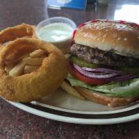 Hamburger Special  · Served with onions, lettuce, tomato, pickle and 1000 Island dressing