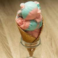 3 Scoops Ice Cream · 