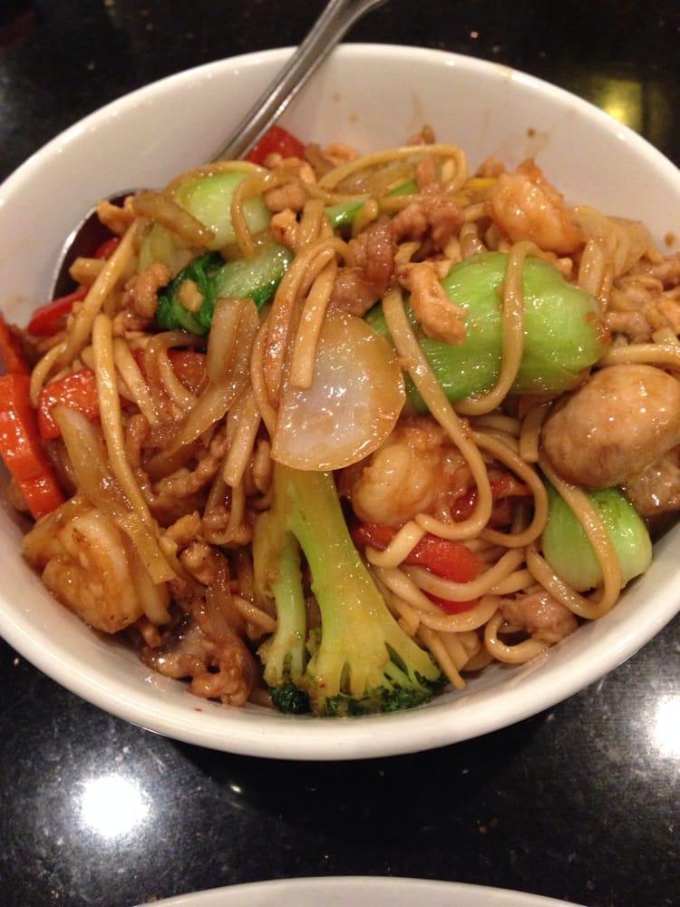 Combination Lo Mein · Soft noodles with chicken, pork and shrimp in a brown sauce.