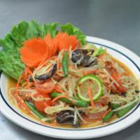 15 Som Tum · A famous Thai salad 