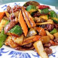 98. Hunan Beef · Hot and spicy.