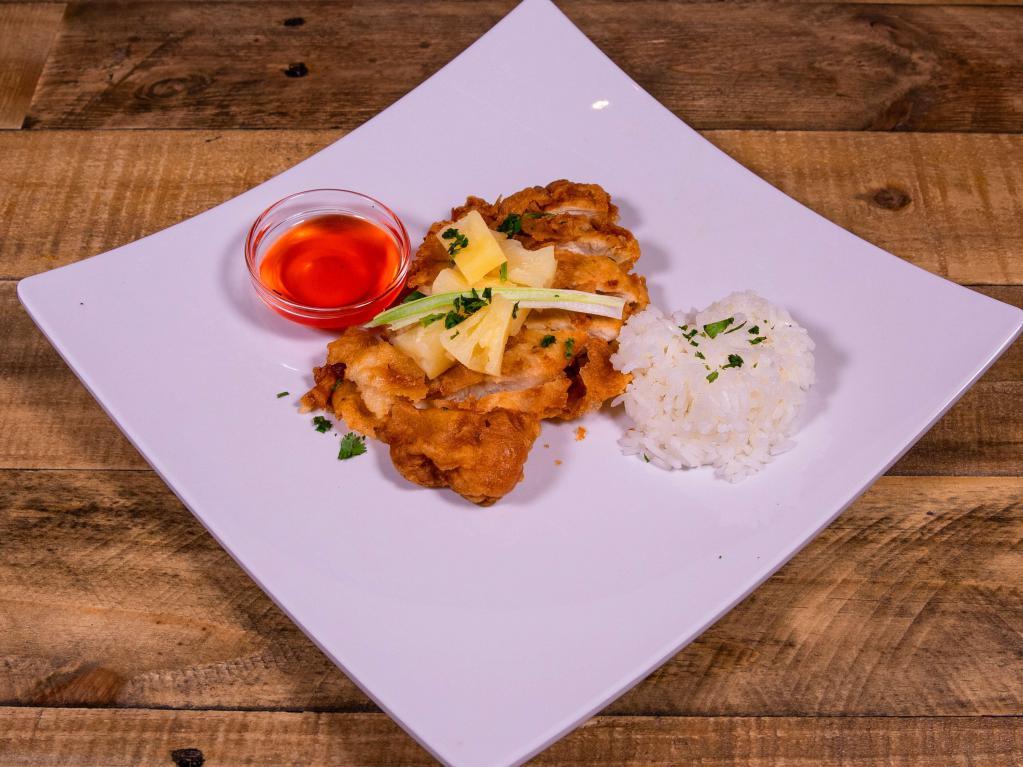 F5. Sweet and Sour Chicken · Fried. Served with steamed white rice.