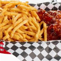6 Boneless Wings Combo · Comes with 1 flavor and 1 dip. Served with 8 oz. of our famous shoestring fries or garlic fr...