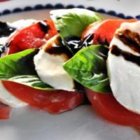Fresh Mozzarella, Tomatoes and Roasted Peppers · 