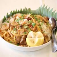 Pancit Miki-Bihon Noodle · Rice and egg noodles combo.