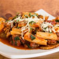 Rigatoni · Napoli sauce, spicy sausage, mushrooms, and spinach. Served with bread.