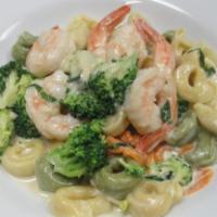 Shrimp Tortellini · Cheese filled pasta, garlic, broccoli tossed with rich homemade Alfredo sauce.