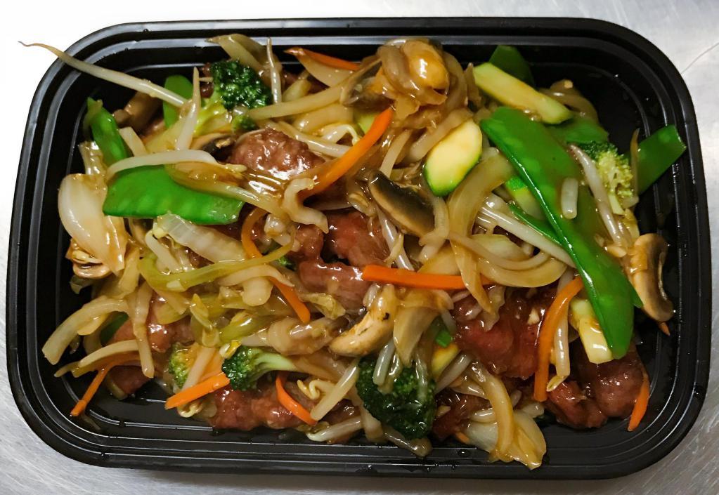 Beef Chop Suey · Served with white rice and crispy noodles.
