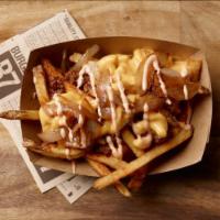 Napkin Zone · Fries topped with chili, mac and cheese, caramelized onion and B7 sauce.