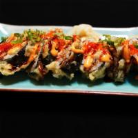 Super Dynamite · Deep-fried spicy tuna, avocado roll, topped with tobiko & green onion
