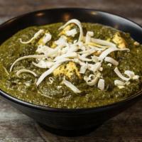 Saag Tray · Pureed spinach with choice of chickpeas or paneer cheese.