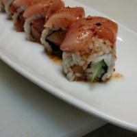 Yellowtail Lover · Spicy yellowtail inside, yellowtail on the outside.