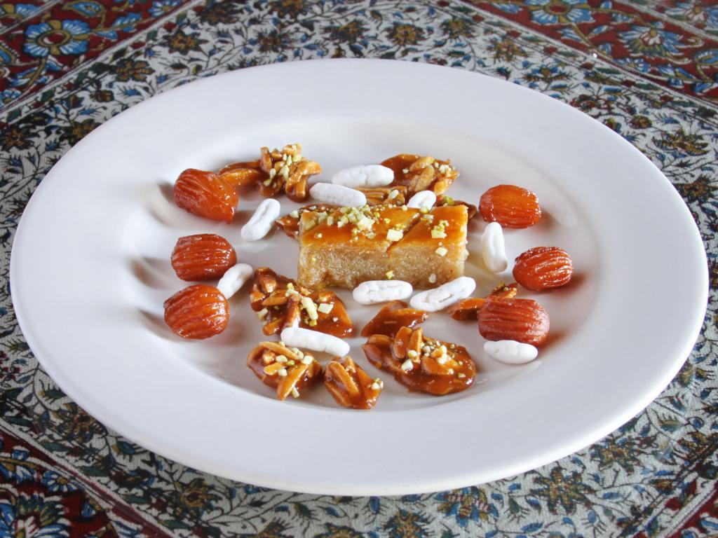 Persian Mazeh Dessert · 