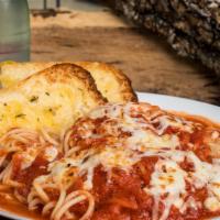 Spaghetti w/Marinara · Spaghetti topped w/house marinara, whole-milk mozzarella (served w/garlic bread)