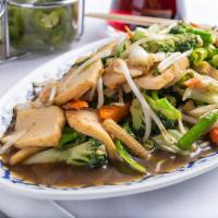 Veggie Delight Lunch · Cabbage, carrots, broccoli, baby corn, asparagus, white mushrooms, bean sprouts and green on...