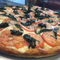 Vegetarian Pizza · Mushroom, spinach, broccoli, green pepper and tomato.