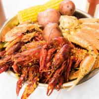 No. 1 Fatass Combo · 3 lbs of Oregon crawfish, 1/2 lb. of jumbo shrimp, 1 cluster snow crab legs, corn and potato...