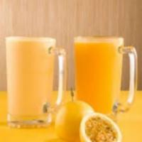 Jugo de Maracuya · Passion fruit juice. Rich in vitamins A and C.