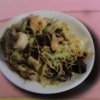 Special Lo Mein · Chicken, beef and shrimp. Fresh, soft pan-fried noodles in our house brown sauce, served wit...