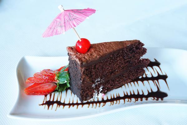 D5. Chocolate Mousse Cake · 