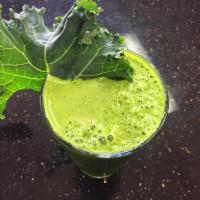 King Kale Juice · Kale, apple, cucumber, lemon, wheatgrass and ginger.