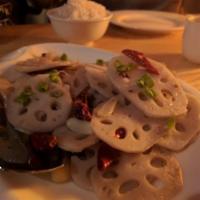 Sauteed Lotus Root 炝炒藕片 · Vegetarian.