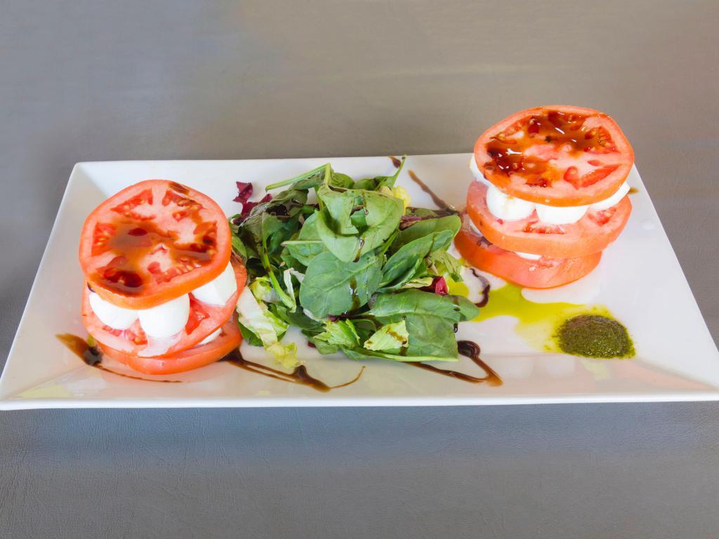 Caprese Lunch · Tomatoes, mozzarella, fresh basil
