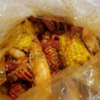 Shrimp Lover Combo · Includes 2 corns, 2 potatoes and 5 pieces sausages.