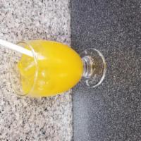 Jugo de Chinola · Passion Fruit Juice