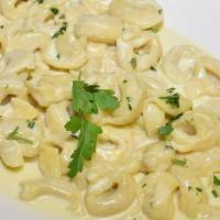 Tortellini Alfredo · 