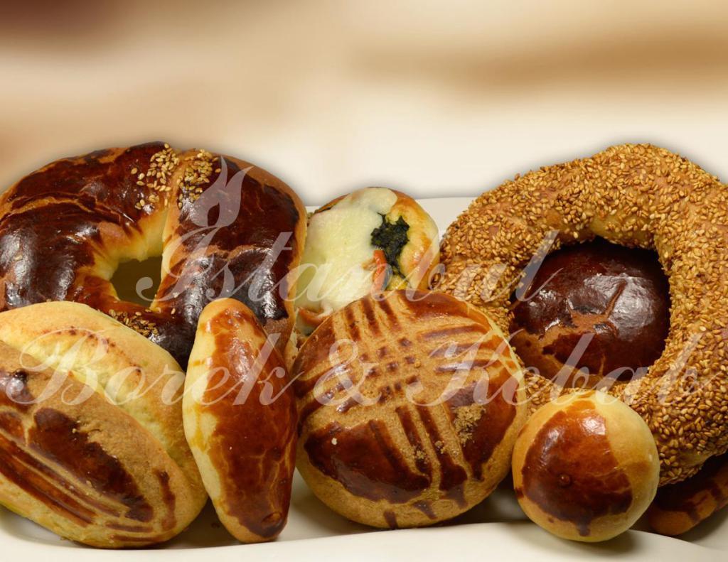 Zeytinli Acma · Turkish Croissant Pastry with olive paste