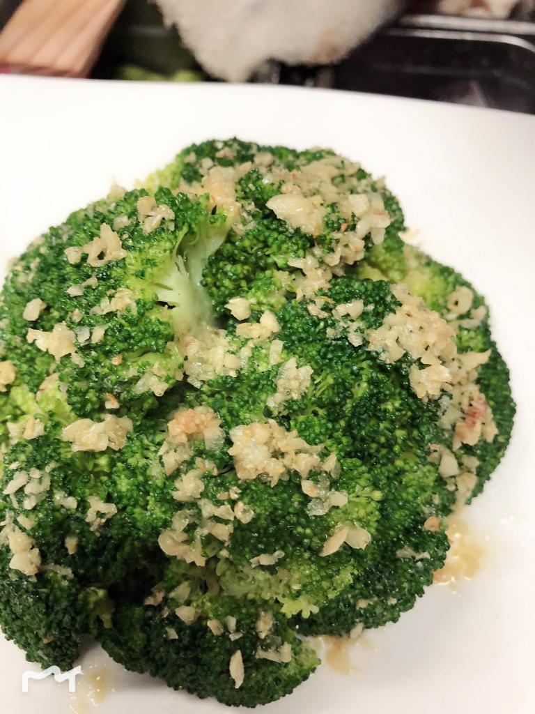 Garlic Broccoli · Stir fried broccoli with garlic sauce. 