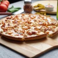 Halal 3 Idiots Pizza Twist · This pizza has our signature creamy garlic sauce, fresh diced mozzarella cheese, halal garli...