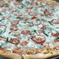 Green Giant Pizza · Spinach, tomato, feta cheese.