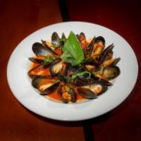 Mussel Marinara dinner · Prince Edward Island mussels sauteed in extra virgin olive oil and garlic. Topped with homem...